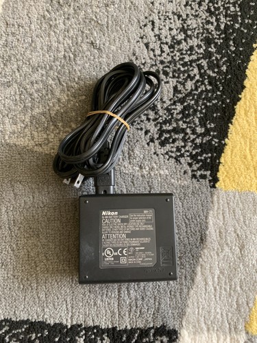 Chargeur de batterie Nikon Coolpix Ni-MH MH MH MH-71 - Photo 2 sur 3