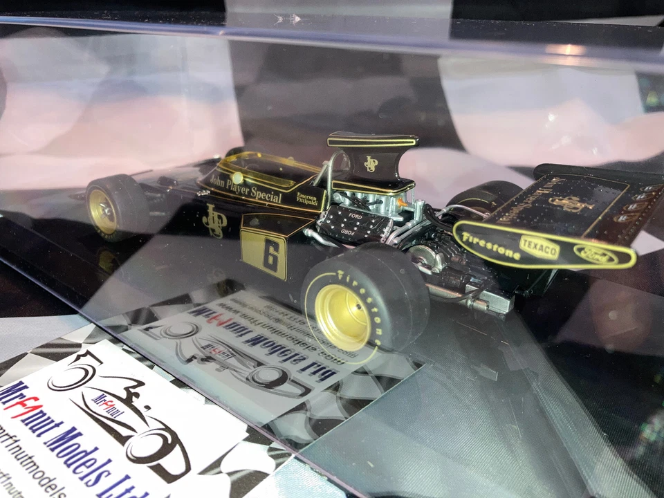 1:24 MAG PK526 Lotus 72D Emerson Fittipaldi - World Champion 1972 - Image 4 of 4