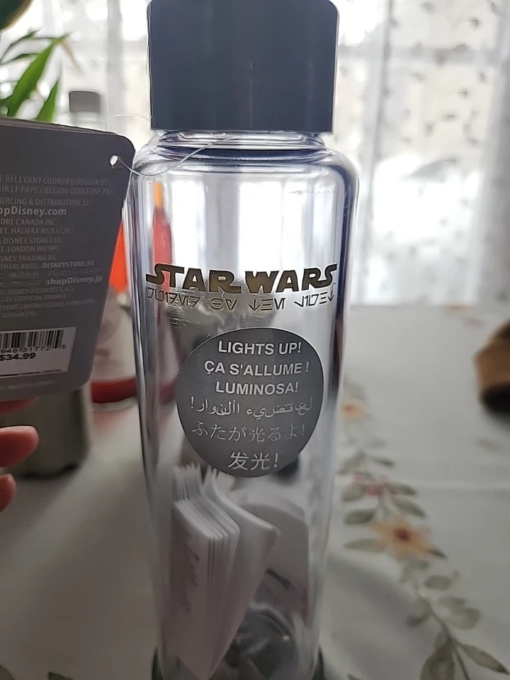 НОВЫЙ! Бутылка для воды с подсветкой Disney Parks 2022 Star Wars  - Изображение 2 из 2