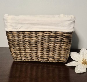 Wicker Woven Basket Removable Lining Brown/Beige 11"x 7" Storage Organizing Home