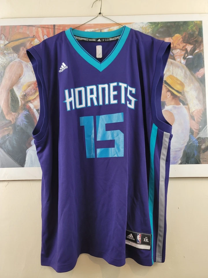 Camiseta deportiva púrpura Kemba Walker Charlotte Hornets NBA #15 2XL Adidas 100 % poliéster Foto 2 de 4
