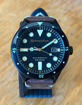 Spinnaker Hull Mens Automatic Diver 200m Black Dial/Case Brown Leather Strap