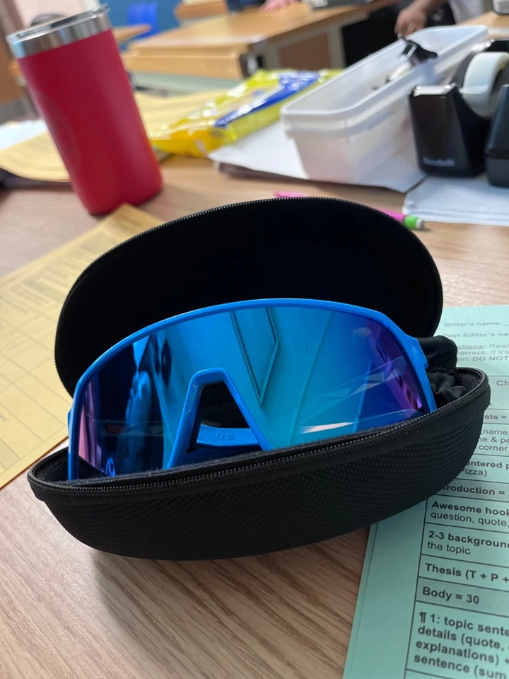 Oakley OO9406 Men's Sutro Shield Sunglasses - turquoise