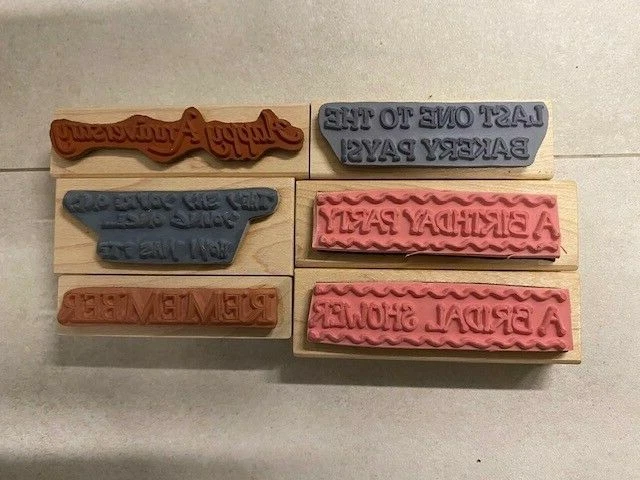 NUEVOS SELLOS DE GOMA DE MADERA MONTADOS TU ELECCIÓN ¡COMPRA MÁS Y AHORRA! Foto 2 de 2