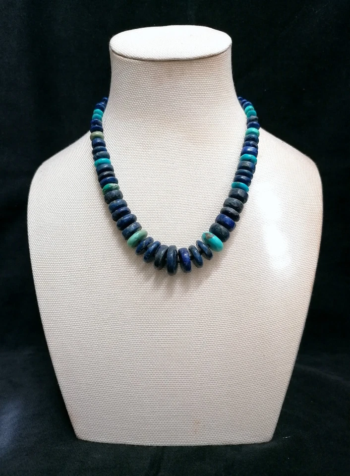 BELLISSIMA ANTICA COLLANA ETNICA A RONDELLE IN LAPISLAZZULO E TURCHESI. - Immagine 3 di 4