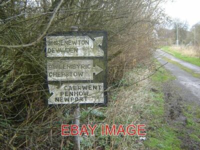 FOTO ALTES VERKEHRSSCHILD CRICK DIESES VERKEHRSSCHILD IST BEWEIS DIE SPUR ES SEIN SOLL