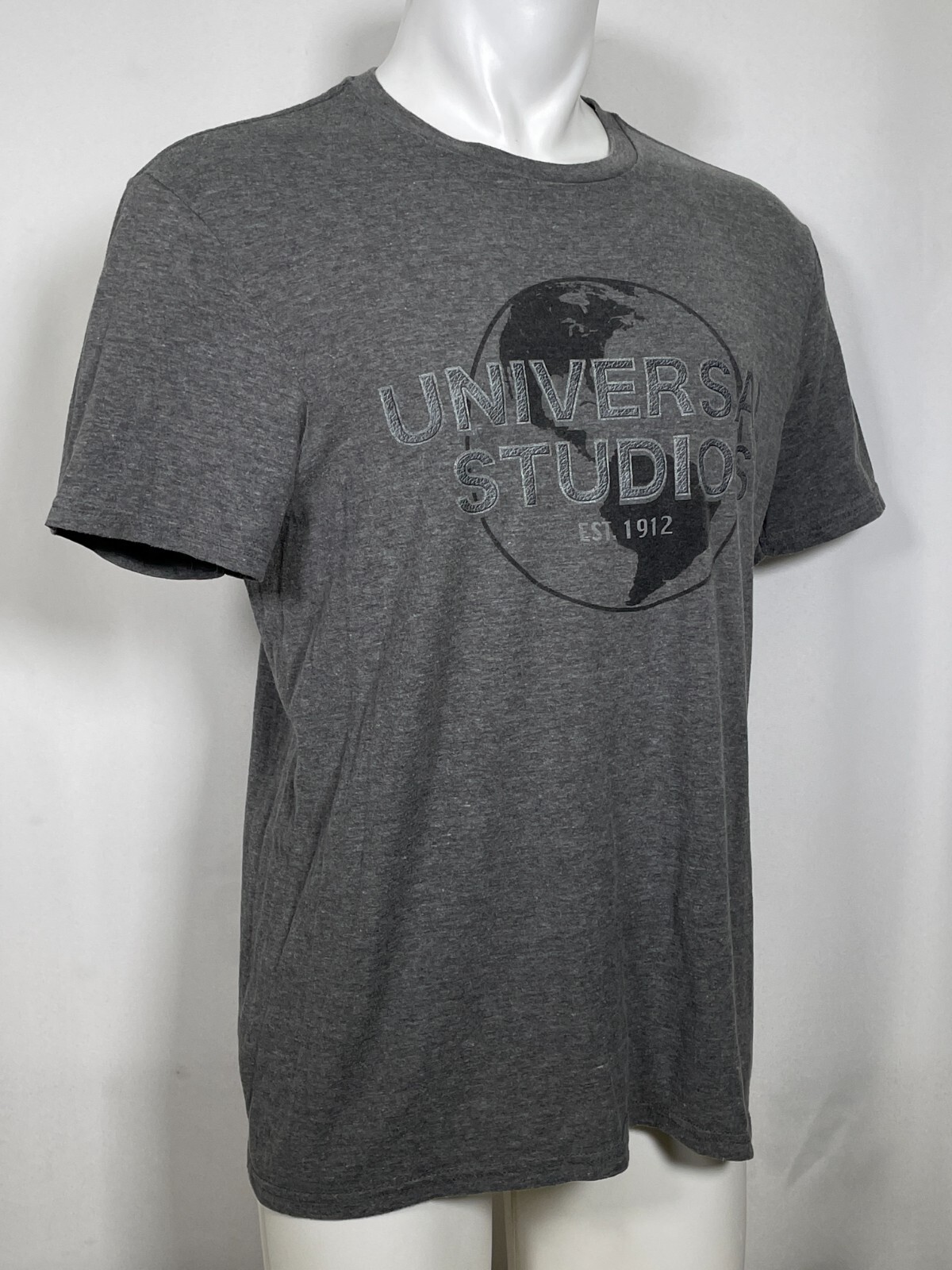 Universal Studios Established 1912 Gray Crew Neck… - image 3