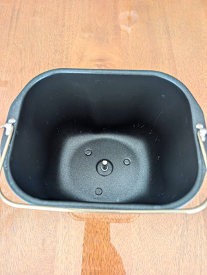 Cuisinart CBK-210 Bread Maker Replacement Pan & Paddle OEM Original 