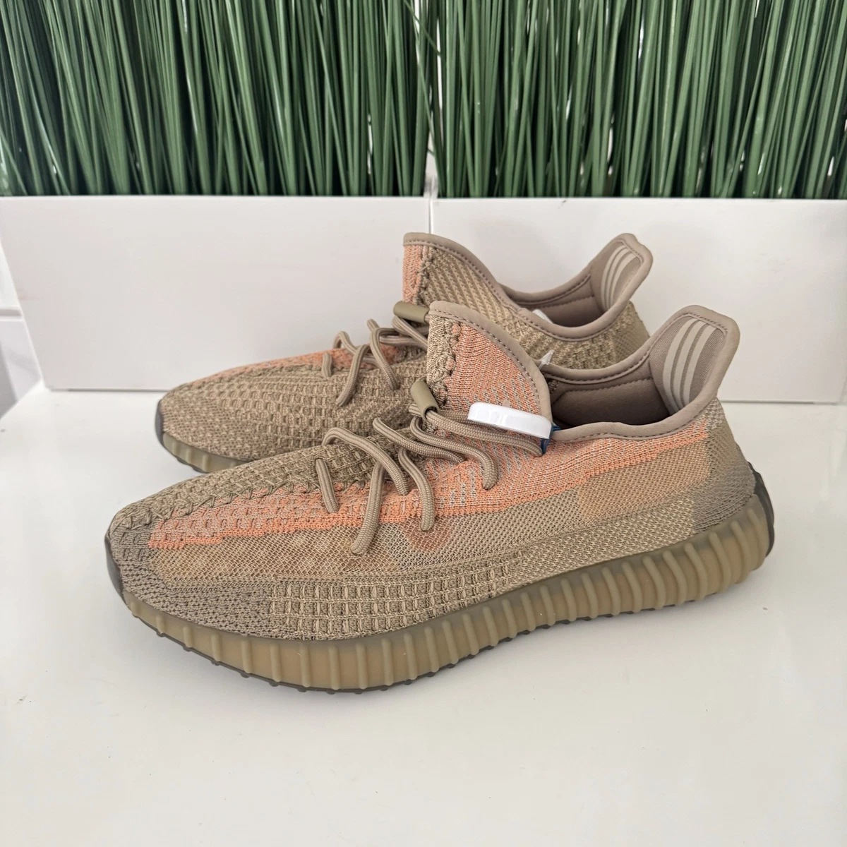 Yeezy Boost 350 V2 Sand Taupe for sale | eBay display picture 1