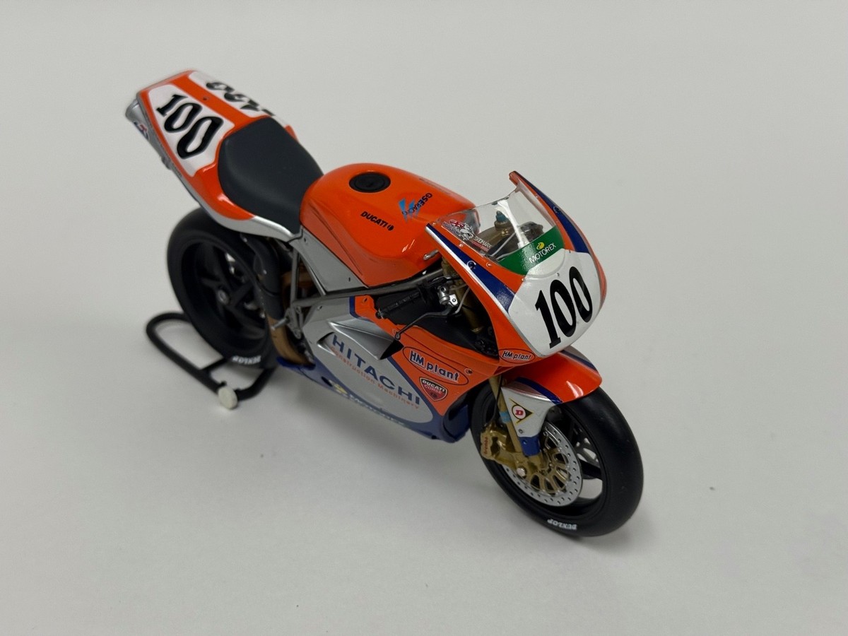 1/12 Minichamps Ducati 996 RS Superbike Neil Hodgson form 2001