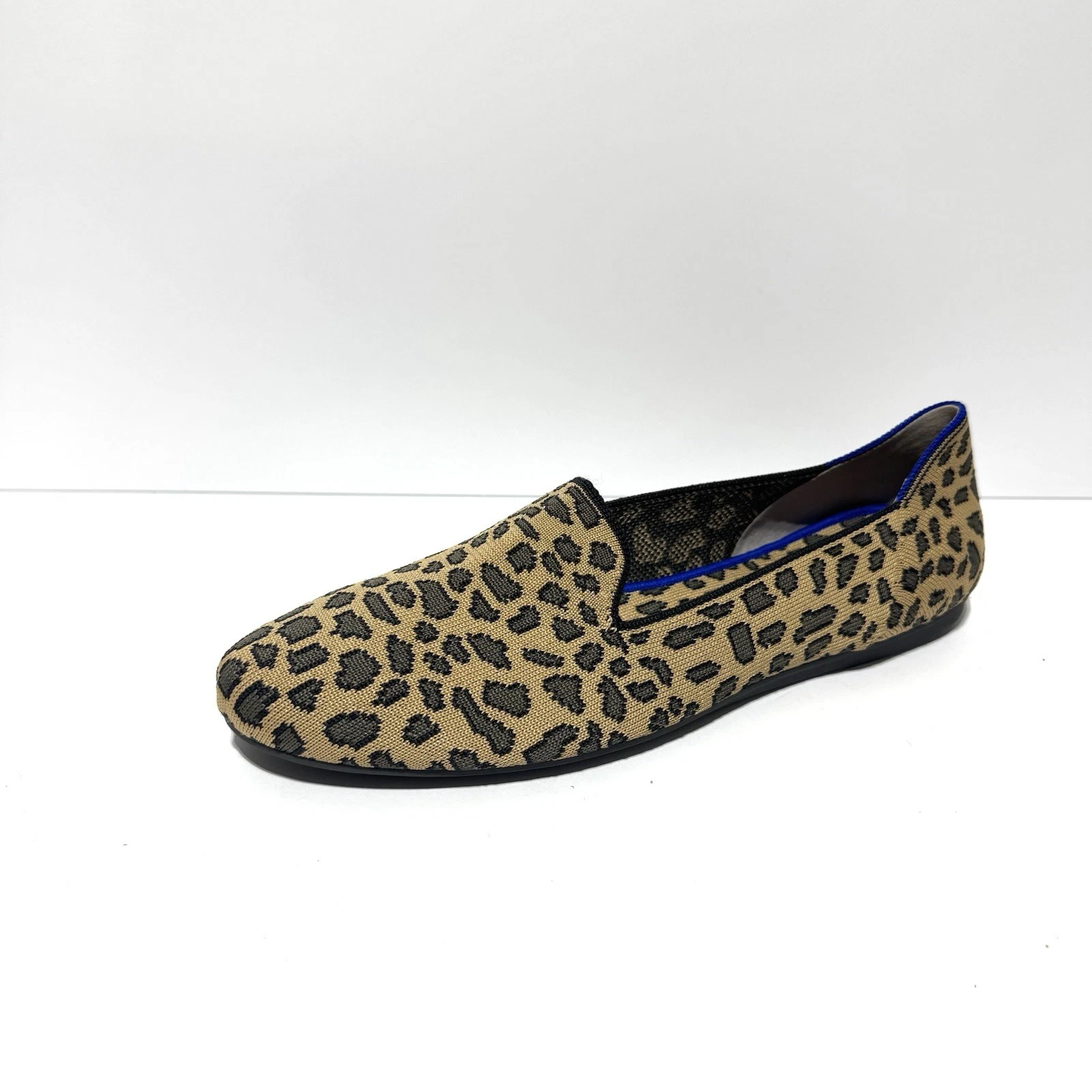 Rothys Womens The Loafer Spotted Size 7.5M