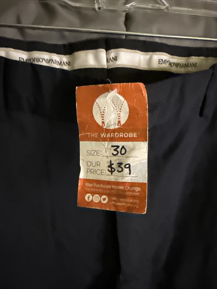 Emporio Armani Pants Womens 40 US size 6 Wool Blend Navy Blue Lowrise Slacks - Image 2 of 4
