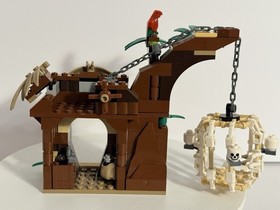 LEGO Pirates of the Caribbean The Cannibal Escape (4182) W/Manual. Complete