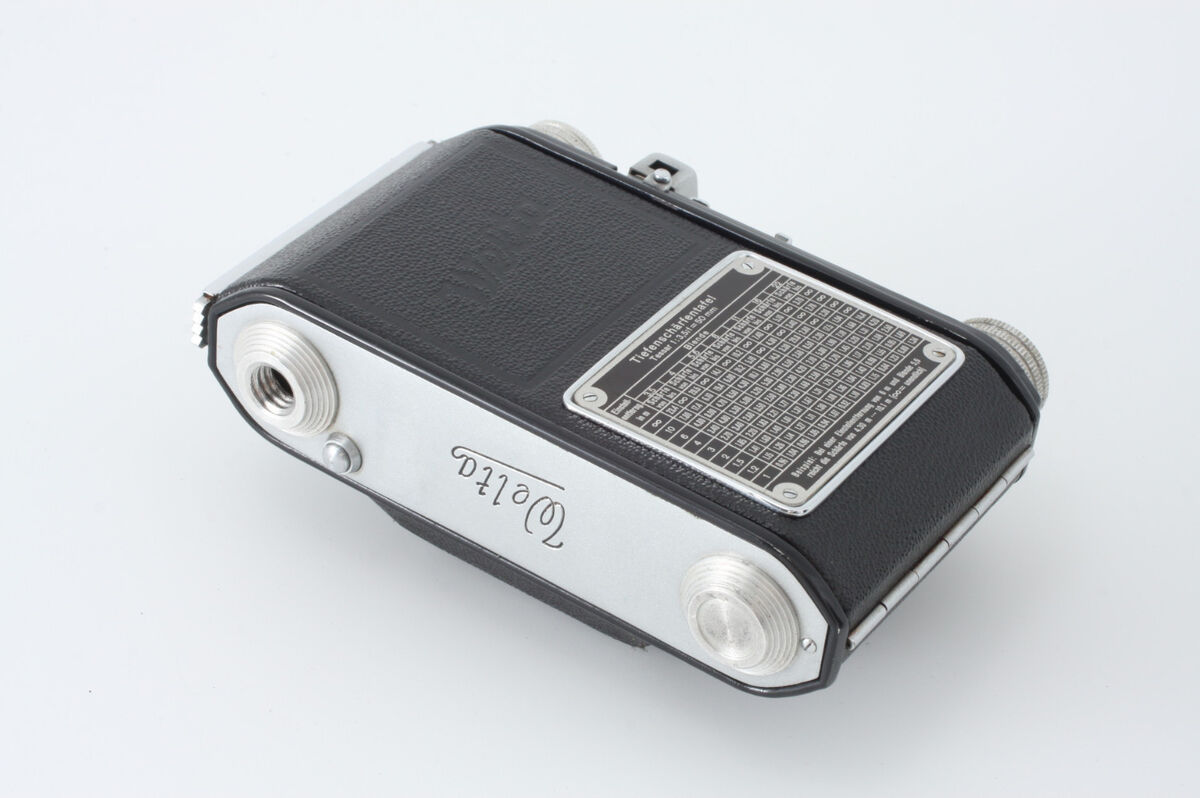 Welta 1 Folding Camera w/Carl Zeiss Jena Tessar 50mm F3.5 T Welta 1 Folding Camera w/Carl Zeiss Jena Tessar 50mm F3.5 T