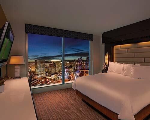 HILTON GRAND VACATION ELARA 2,560 ODD YEARS GOLD POINTS TIMESHARE FOR SALE! - Picture 4 of 10