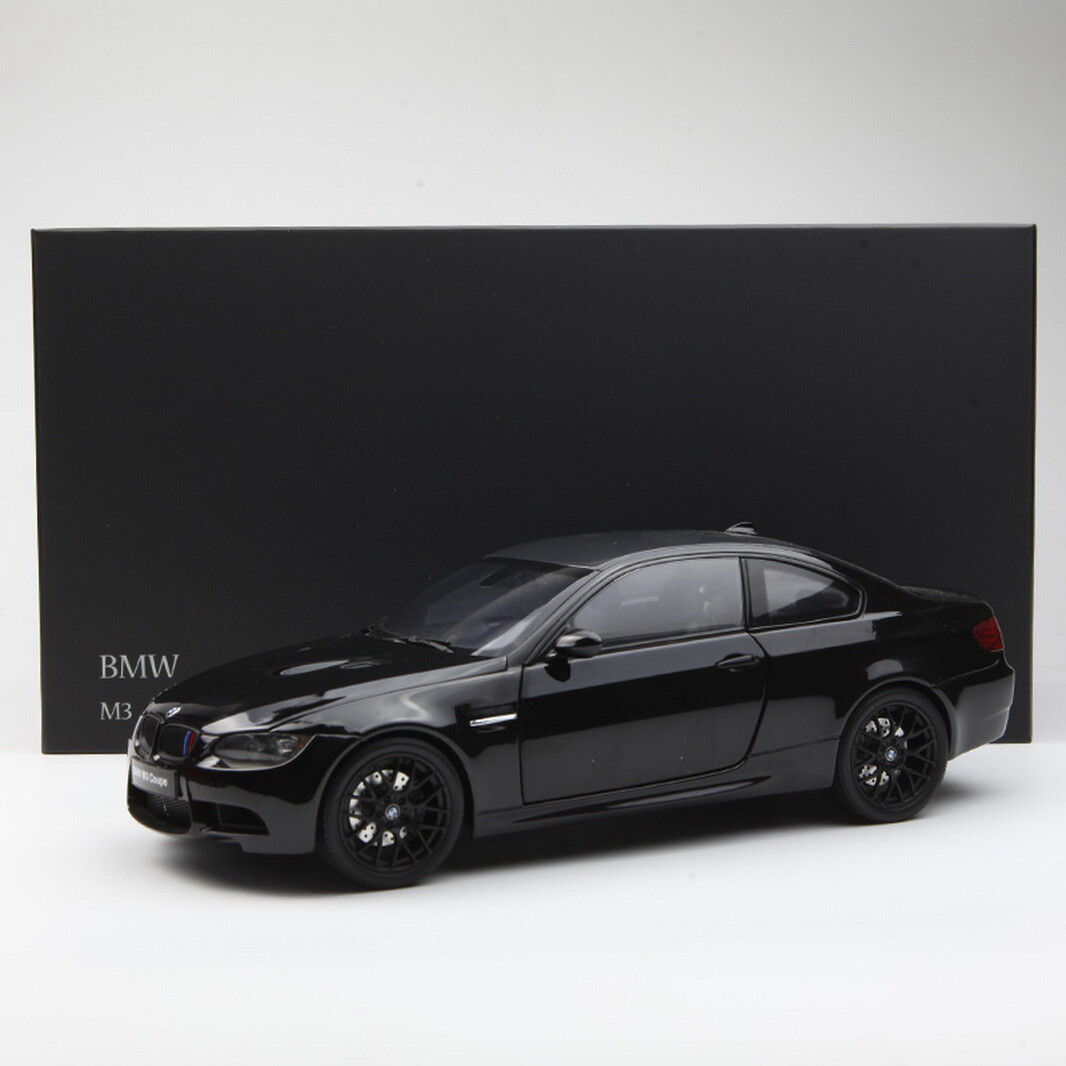 KYOSHO Skala 1/18 BMW M3 Coupé E92 Czarny Odlewany