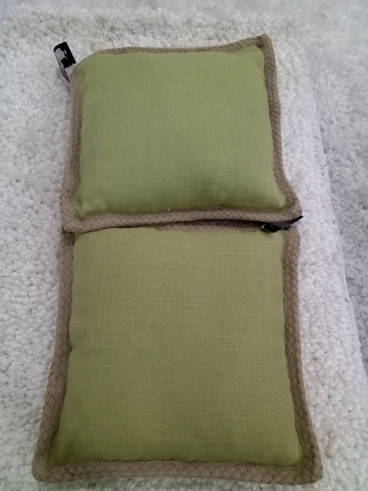 Safavieh Sweet Sorona Pillow, Reduced Price 2172711606 PIL260D-1818-SET2 - Image 2 of 4