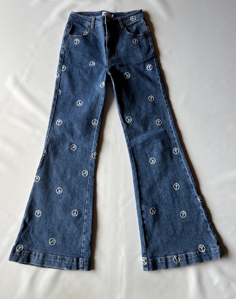 Ghanda Denim Jeans Womens 6 Waist 27 Inches Blue Peace Embroided Flare Jeans