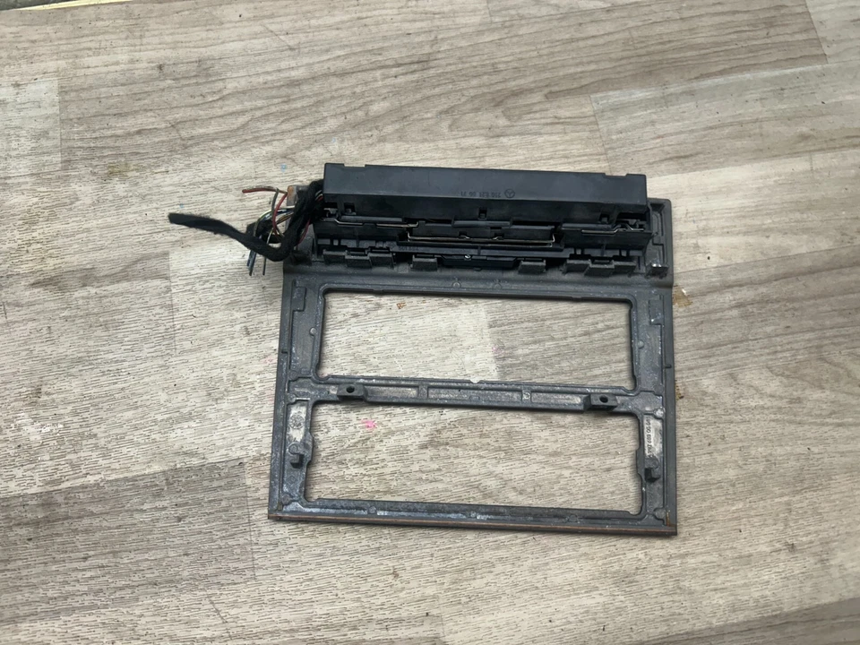 MERCEDES BENZ E320 E55 W210 OEM 96-02 INTERRUPTOR DE CLIMA DELANTERO AC PANEL DE MOLDURA DE MADERA Foto 4 de 4