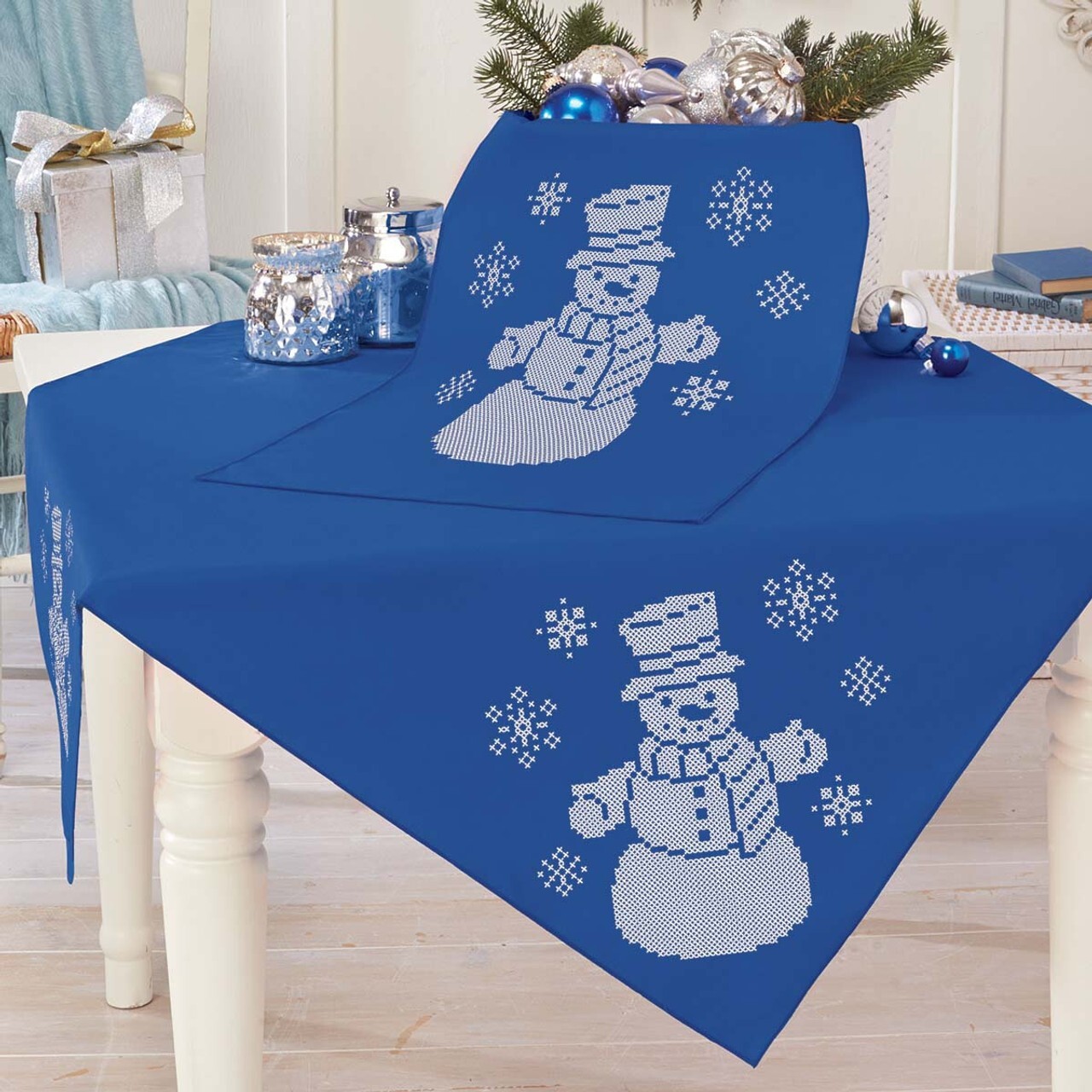 Herrschners &ldquo;Snowmen in Blue&rdquo; Table Runner Embroidery Kit NEW