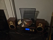 Boytone BT-28SPM, Bluetooth Classic Style Record Player Turntable with AM/FM