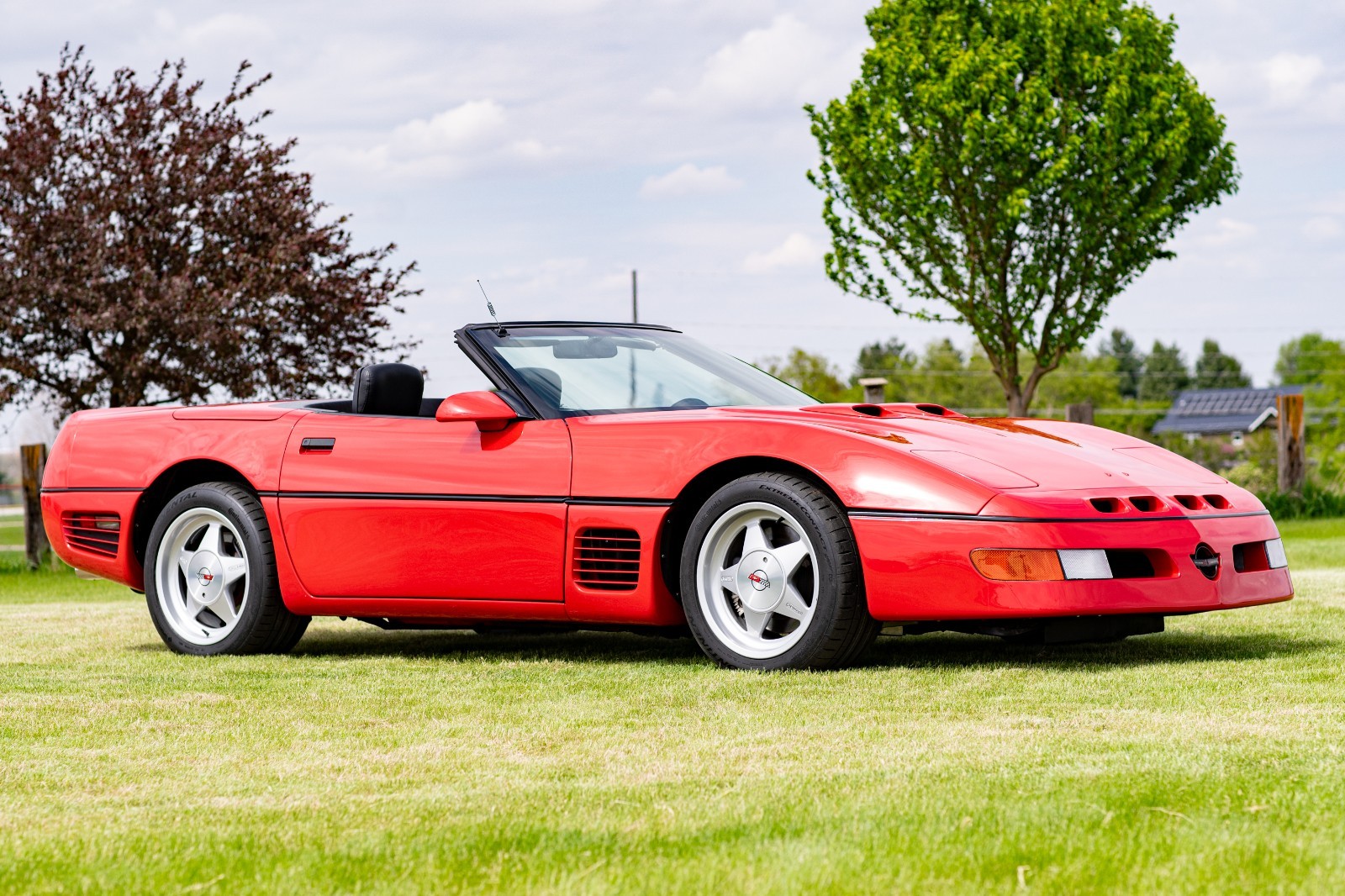 1991 Red Chevrolet Corvette   | C4 Corvette Photo 6