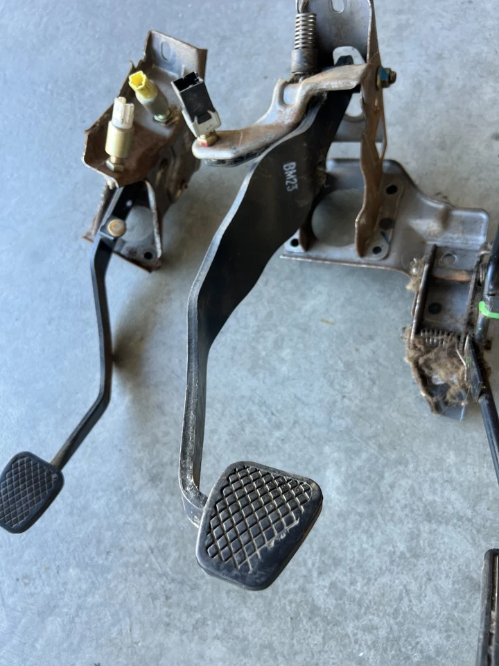 HONDA CR-V CRV 1997-2001 MANUAL EMBRAGUE 5 VELOCIDADES FRENO PEDAL JUEGO DE MONTAJE OEM Foto 3 de 4