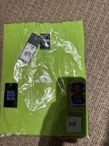 adidas FIFA Volunteer Soccer Shirt T-Shirt Green Size L - NEW/UNOPENED