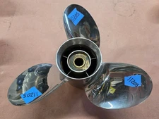 14" X 19P SUZUKI  STAINLESS STEEL PROPELLER, 4.25" GEARCASE, 3RX14X19P, P11205