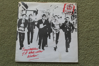 THE DRONES   TEMPTATIONS OF A WHITE COLLAR WORKER 7    Nr MINT UK 1977 PUNK