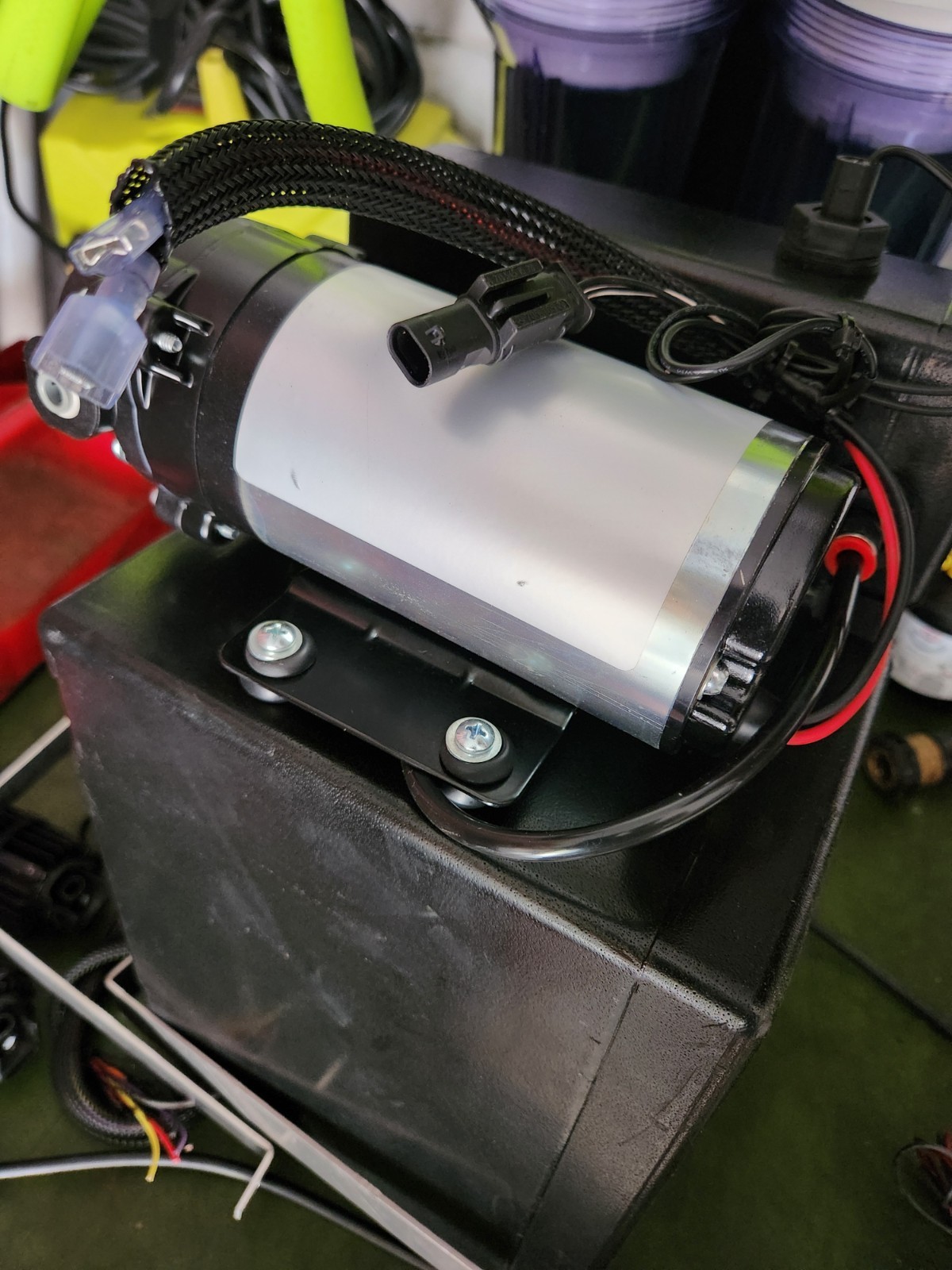 Water-Methanol Injection System, M177 - Aston Martin DB11 Mercedes C63 GLC 4.0L