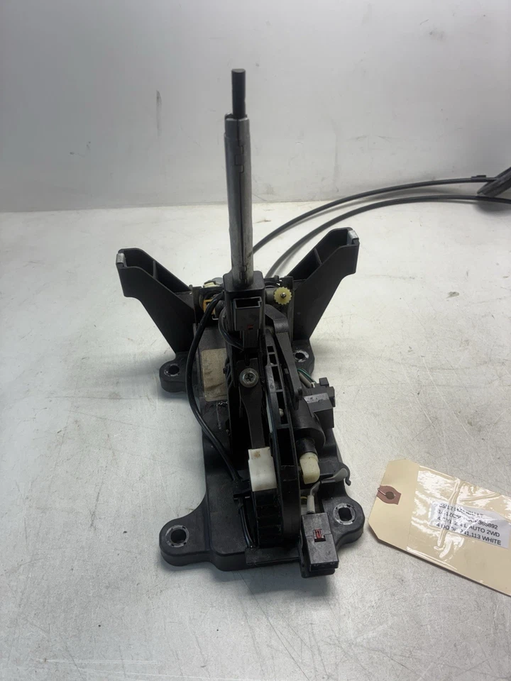 2011-2016 Malibu LT Automatic Transmission Shifter Lever Assembly With Cables - Image 3 of 4