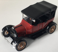 National Motor Museum Mint 1918 Chevrolet 490 Touring Car 132 Scale National Motor Museum Mint 1918 Chevrolet 490 Touring Car 132 Scale