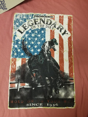 New Pro Rodeo PRCA Mens Legendary On The Dirt L/S Shirt.