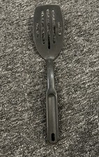 PAMPERED CHEF~BLACK NYLON SPATULA~TURNER~12.5 INCHES~SEE PICTURES & READ DESCRIP