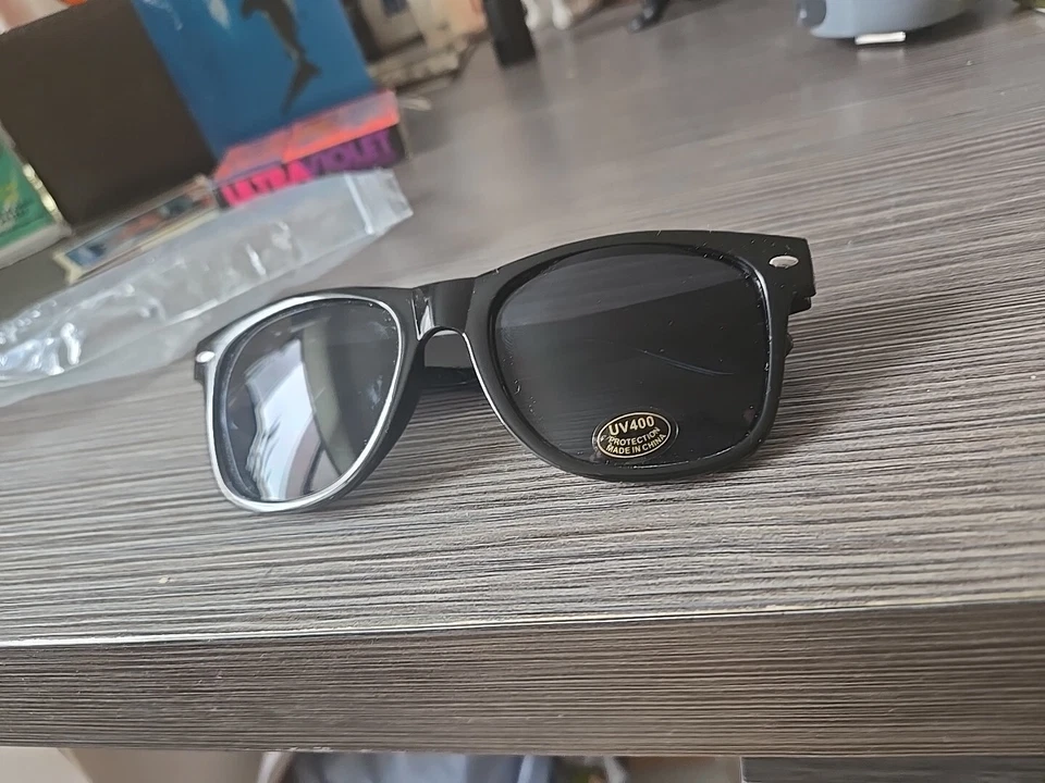 Nueva York Nueva Jersey Red Bull Fútbol Gafas Rojo Corre Orgullo Profundo Gafas Nuevas Foto 2 de 4