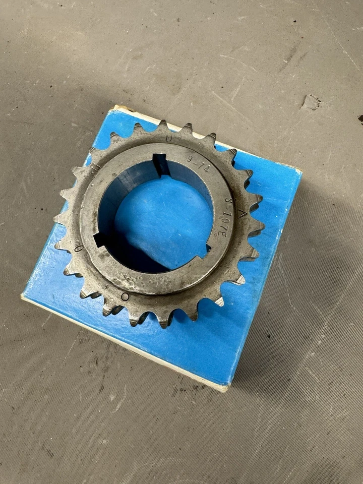 NOS 1968-1974 Dodge Challenger Charger Cuda Roadrunner Super Bee Timing Sprocket - Image 4 of 4