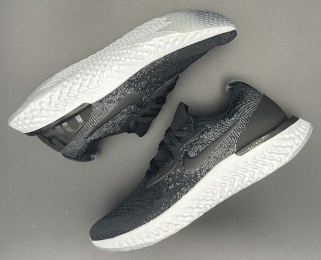 nike epic react flyknit women's white