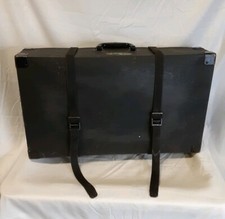 Valigia rigida grande vecchio stile con cinghie in tela antica carrozza bagagli