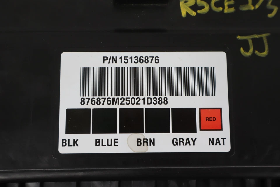 03-06 Módulo de control de carrocería Chevy SSR BCM 15136876 OEM Foto 3 de 4