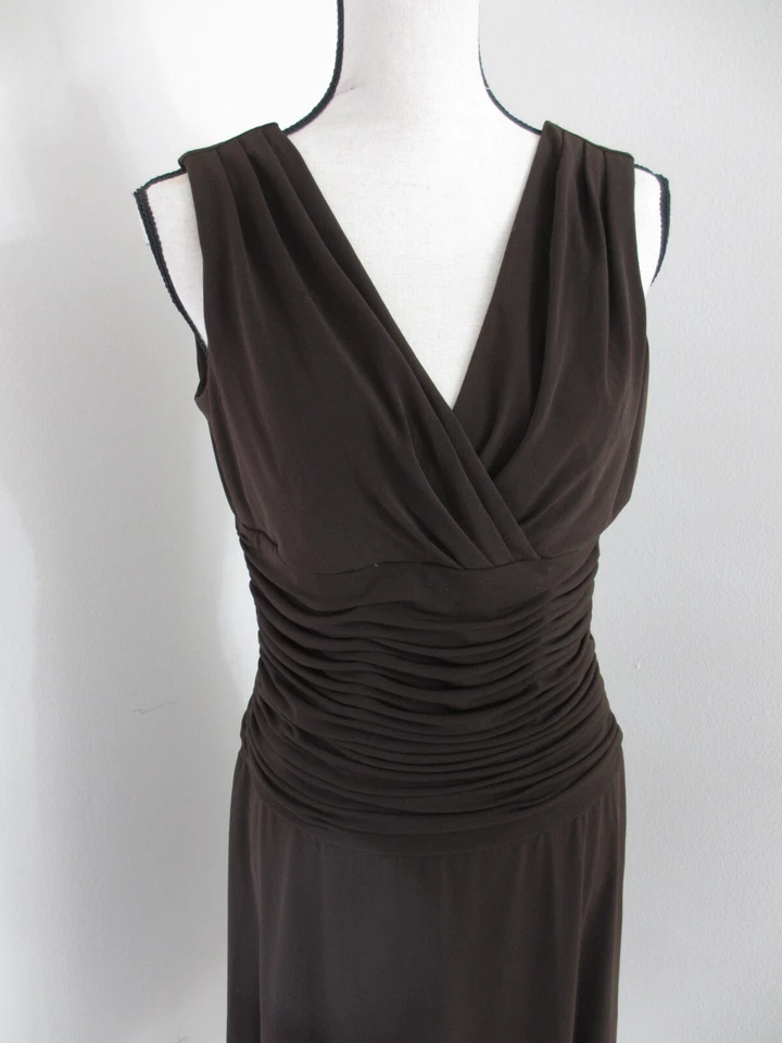 Vestido Dressbarn Bombshell Mujer 12 Marrón Acanalado Adelgazante SEXY Favorecedor Años 90 Y2K Foto 4 de 4