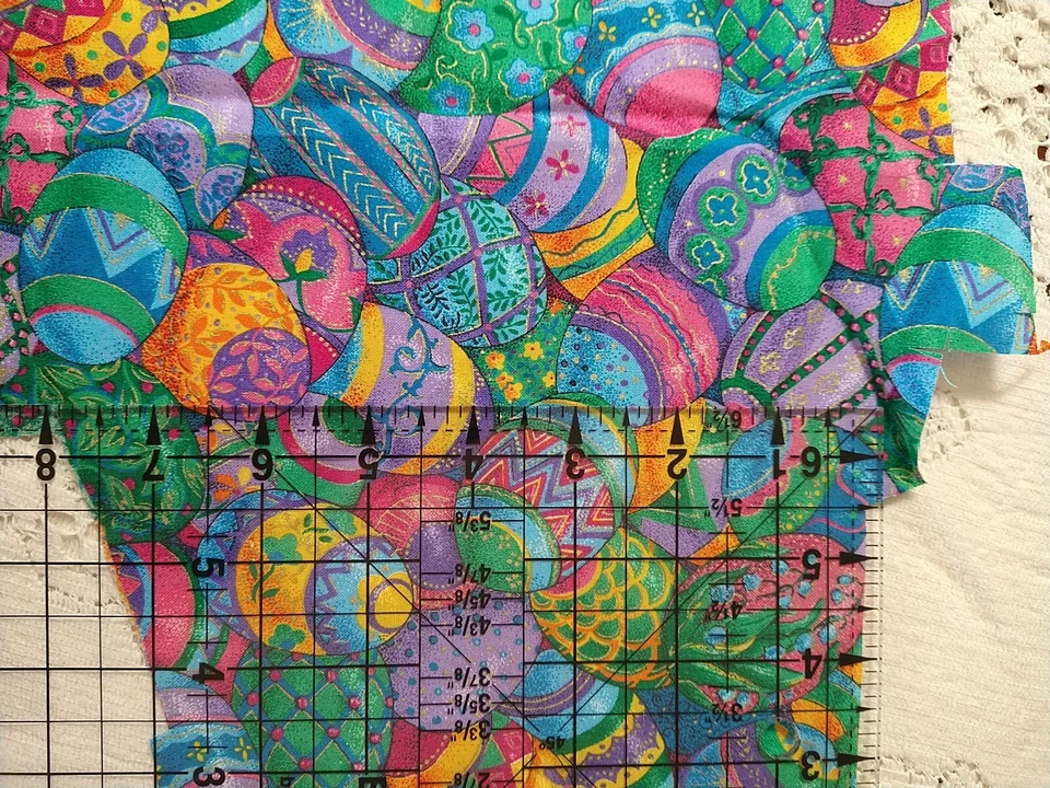 Vintage Packed Easter Eggs 13"x 28" + Tails Remnant Cranston Print Cotton Fabric - Image 4 of 4