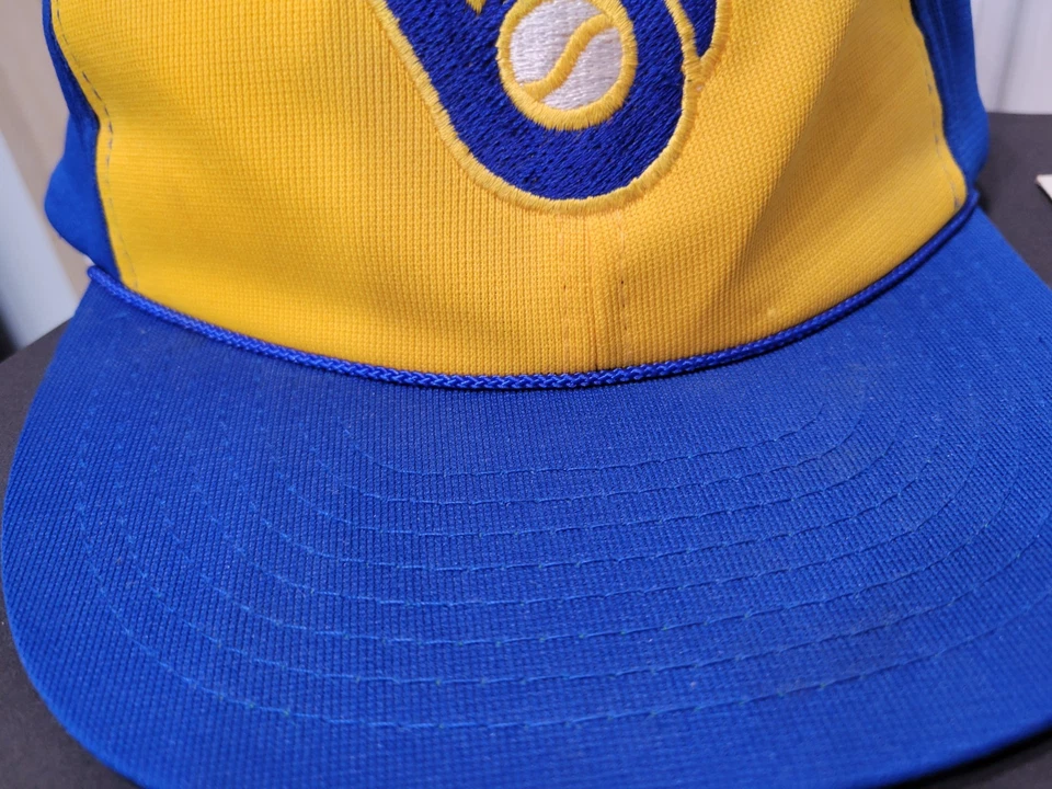 Lote de Milwaukee Brewers-Buen Estado Snapback Sombrero/Tarjetas Comerciales Moliter/Cantidad MLB Foto 3 de 4