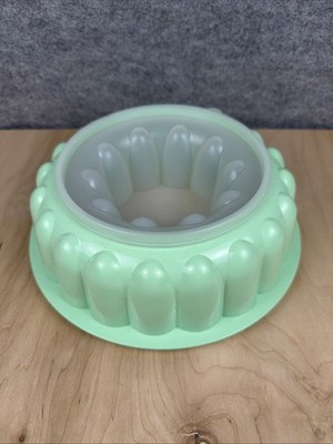 Vintage Tupperware Jello Mold Lime Green No Lid 9'', 3 pieces