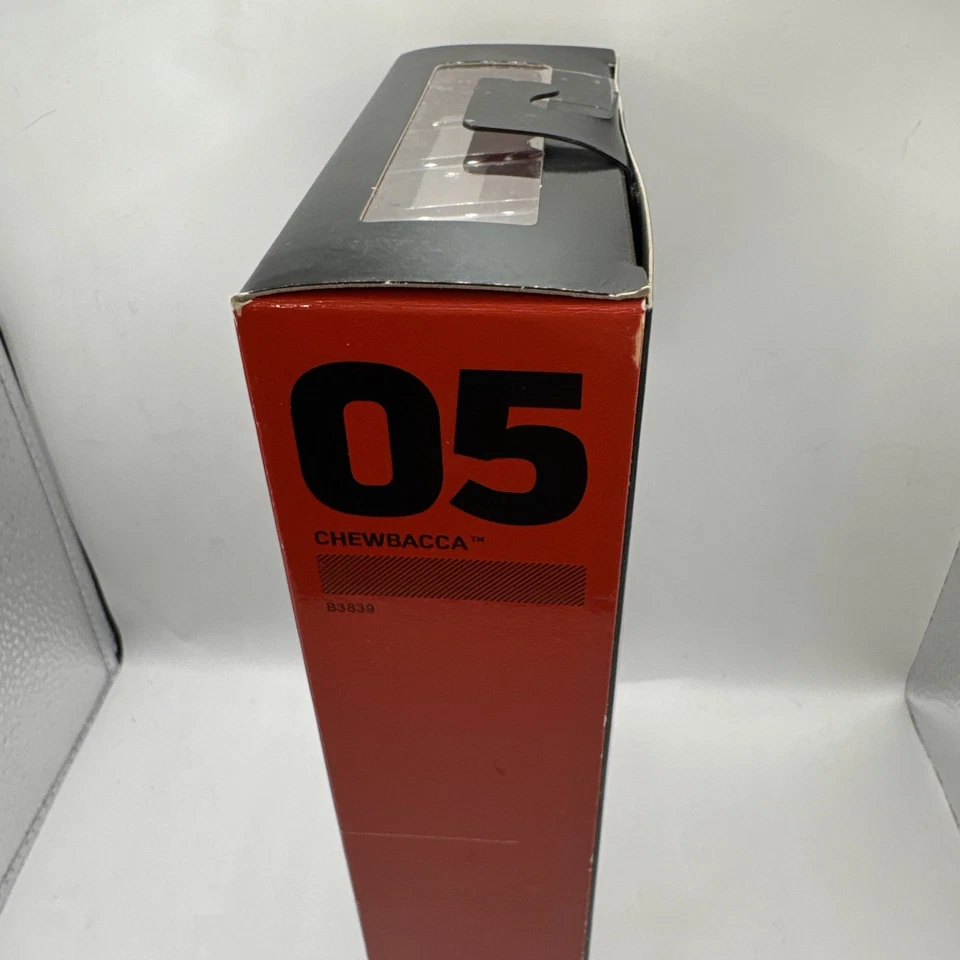 2015 Hasbro Star Wars The Black Series #05 A New Hope Chewbacca 6" Figure New - Image 3 of 4