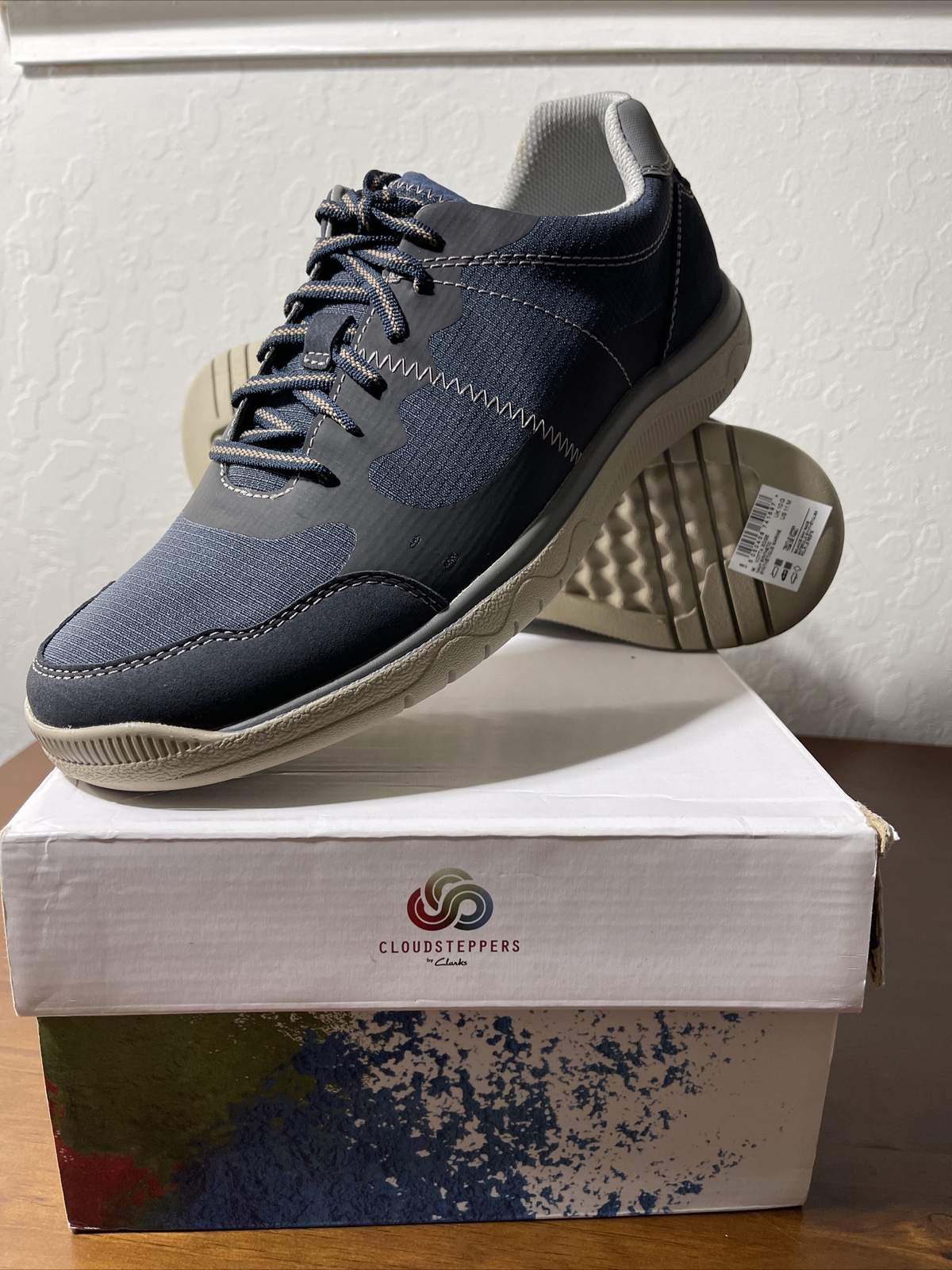 BNIB CLARKS Mens 11 Shoes Cloudsteppers Casual Sneakers Lace Up BLUE  Tetrasoft | eBay