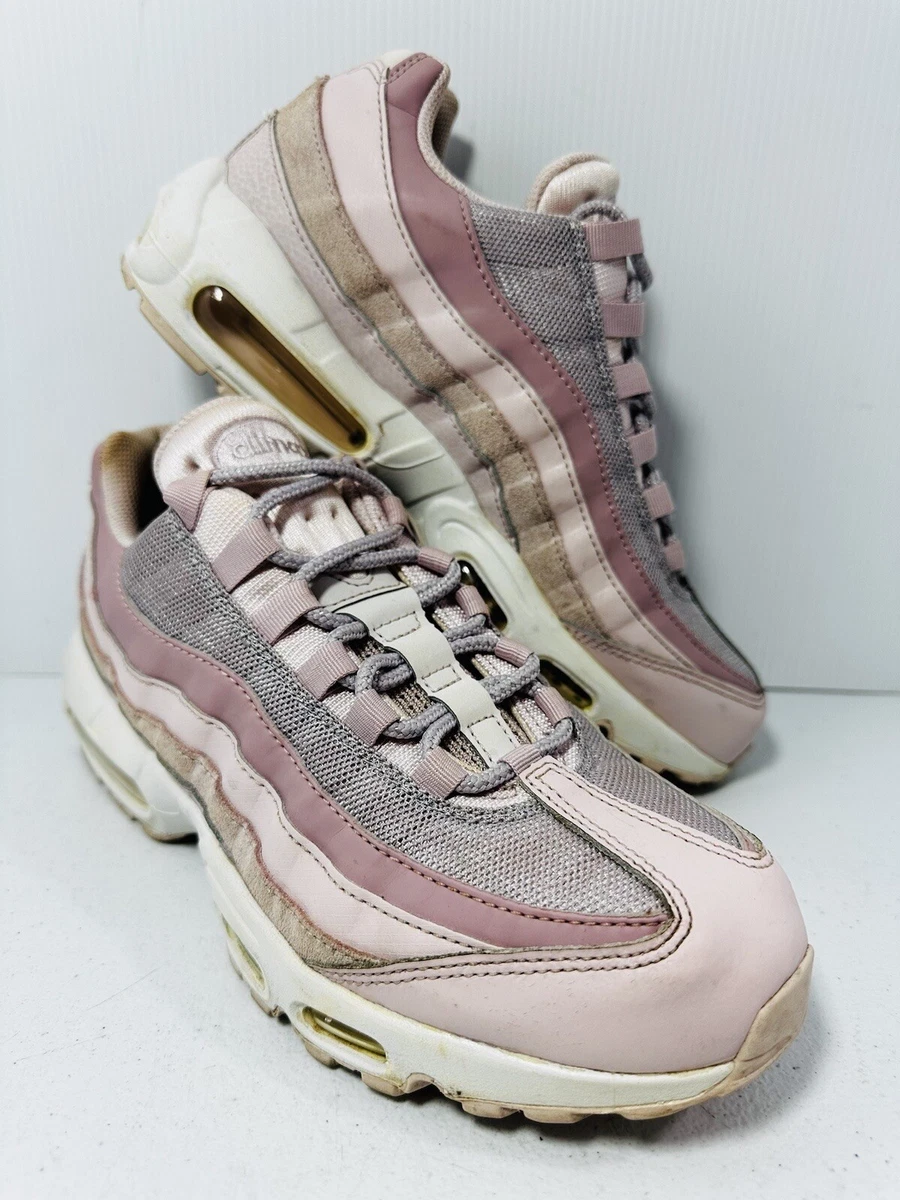 Nike Air Max 95-Barely Rose CI3710-600 Size 10