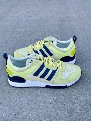 ADIDAS ZX 700 HD Running  Mens 9.5 New Fast Ship