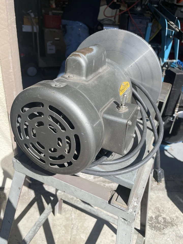 Lijadora de disco Kalamazoo 10" - 1/2 HP Baldor - Motor Lijadora de sobremesa Foto 4 de 4