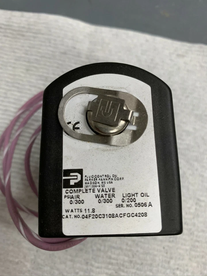 Parker 04F20C3108ACFGC4208 Complete Valve 11.8 Watts Air Water Light Oil - Image 2 of 2